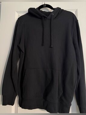 NWOT Men’s Charcoal Gray Pullover Hoodie - Size Small